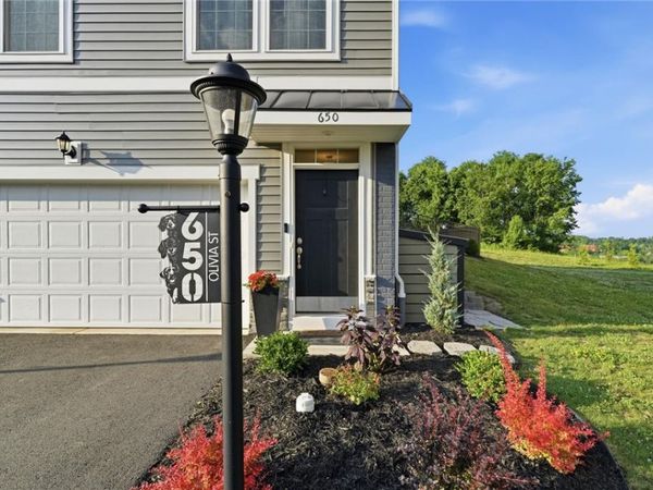 650 Olivia St , Pittsburgh, PA 15205