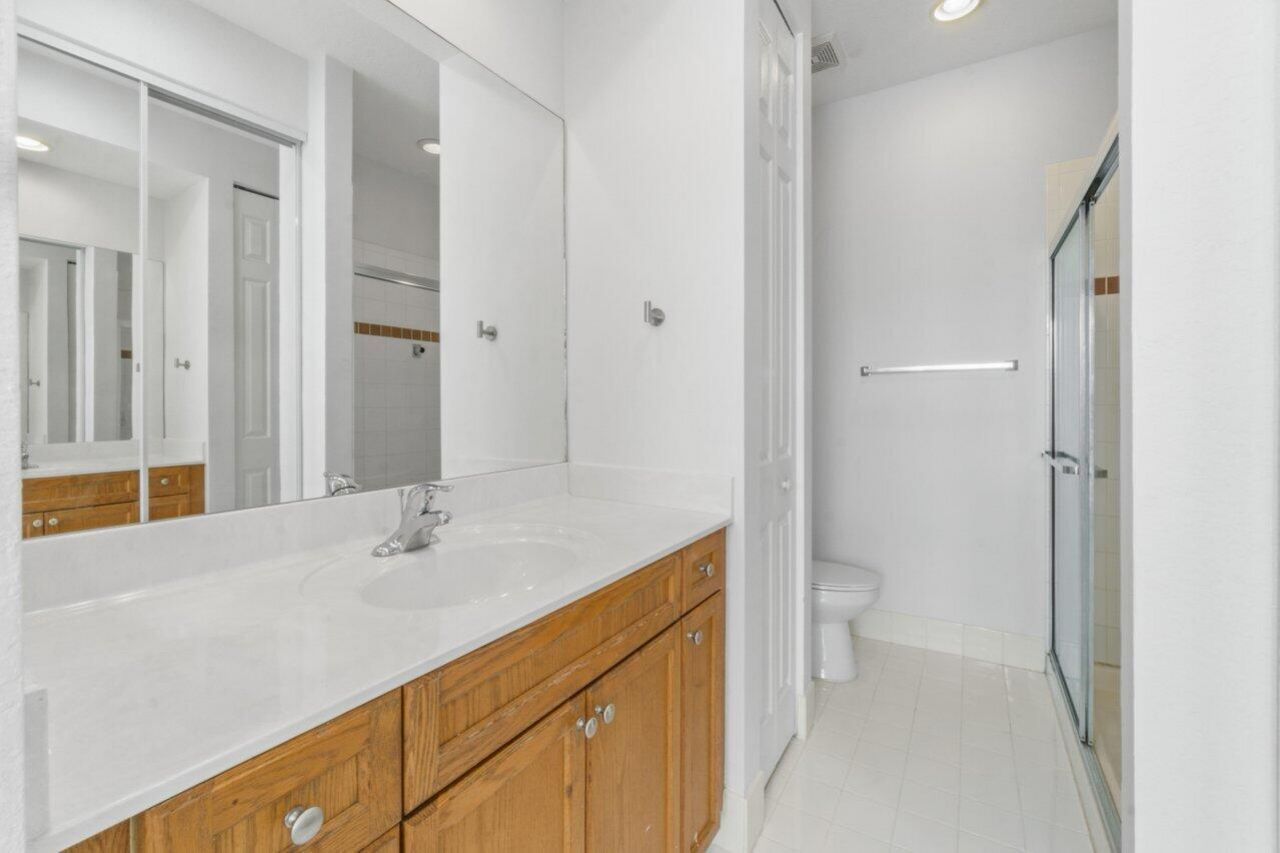 406 Lake Monterey Circle, Boynton Beach, FL 33426 Photo