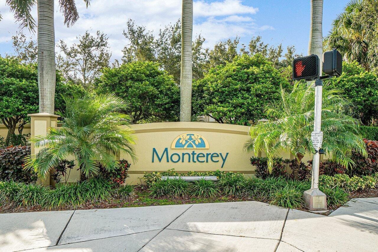 406 Lake Monterey Circle, Boynton Beach, FL 33426 Photo