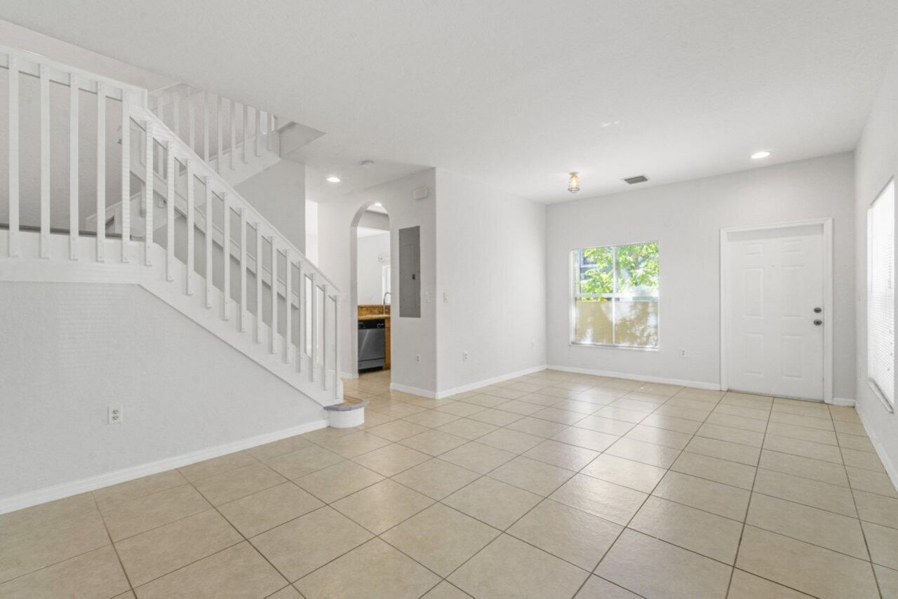 406 Lake Monterey Circle, Boynton Beach, FL 33426 Photo