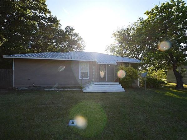 201 Kirk Lane, West Tawakoni, TX 75474