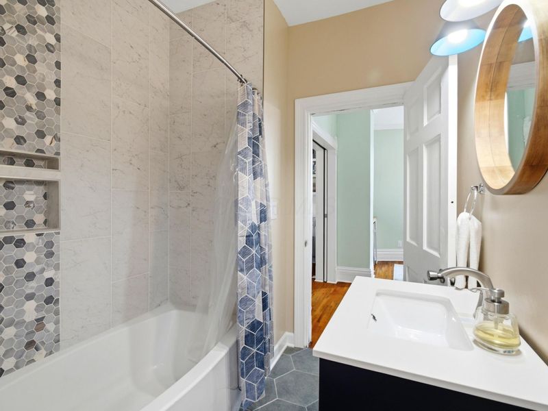 1085 Oregon Avenue, Columbus, OH 43201 Photo 22