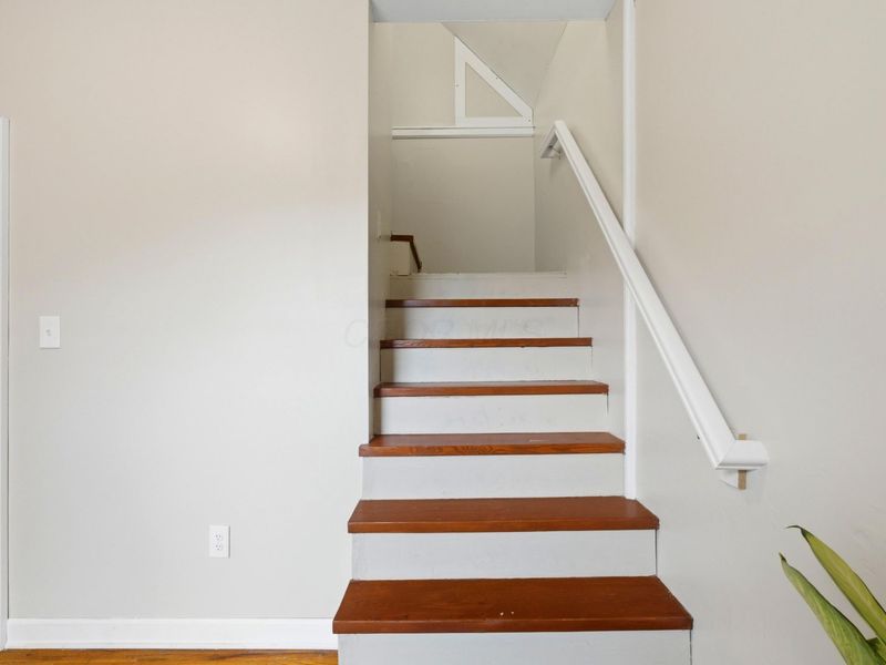 1085 Oregon Avenue, Columbus, OH 43201 Photo 41