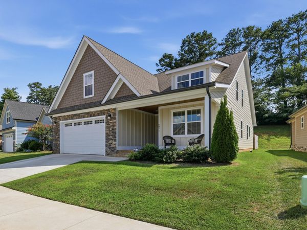 6871 Carnell Way, Chattanooga, TN 37421