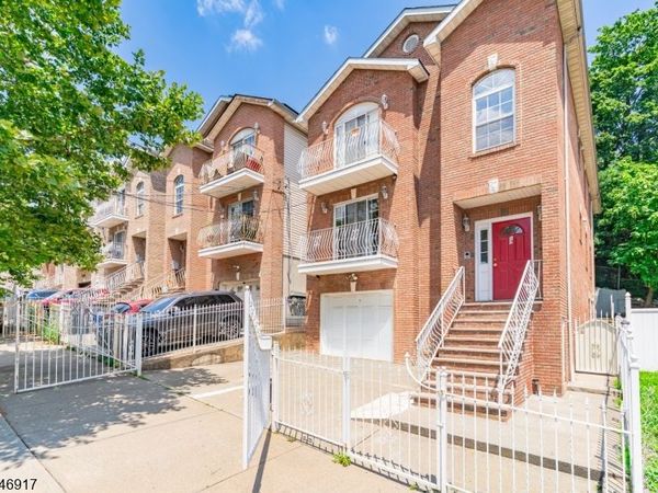 17 Chester Ave, Newark, NJ 07104
