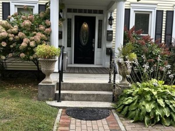 50 South Main, Unit 3, Uxbridge, MA 01569