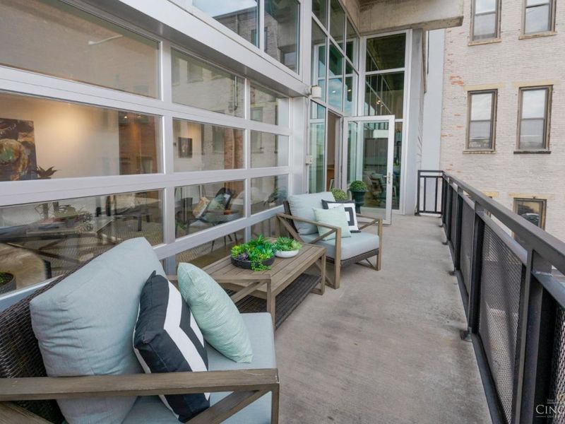 353 W Fourth Street, Unit 310, Cincinnati, OH 45202 Photo 11