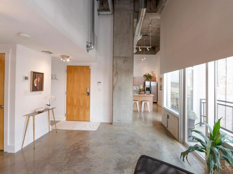 353 W Fourth Street, Unit 310, Cincinnati, OH 45202 Photo 14