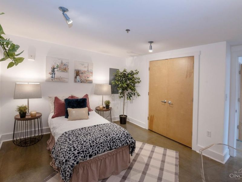 353 W Fourth Street, Unit 310, Cincinnati, OH 45202 Photo 25