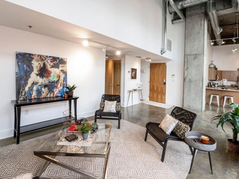 353 W Fourth Street, Unit 310, Cincinnati, OH 45202 Photo 4