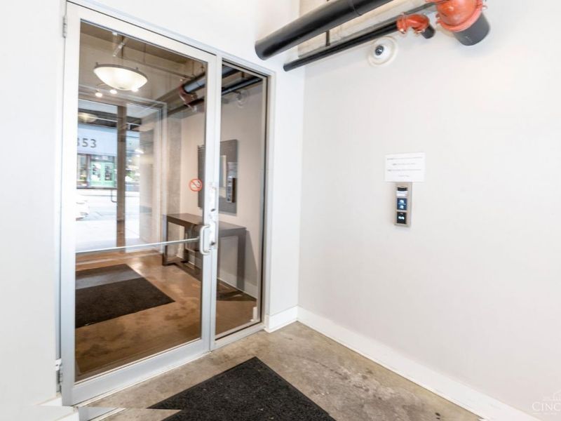 353 W Fourth Street, Unit 310, Cincinnati, OH 45202 Photo 41