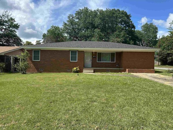 500 Hayes St , Jacksonville, AR 72076
