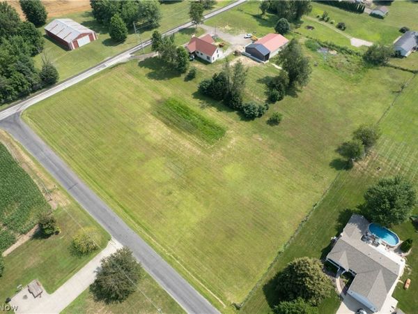 000 Kehner Road , Mogadore, OH 44260