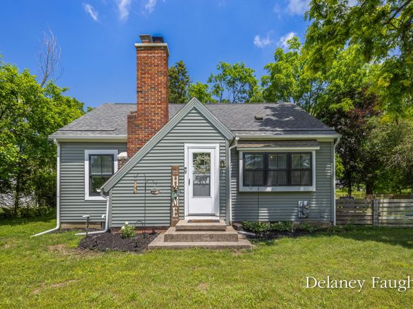 2671 Rogue River Road NE, Belmont, MI 49306