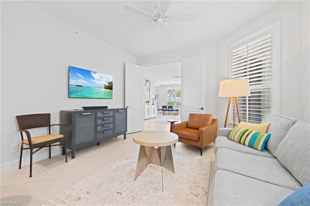 142 Colonade Cir , Unit 701, Naples, FL 34103 Photo