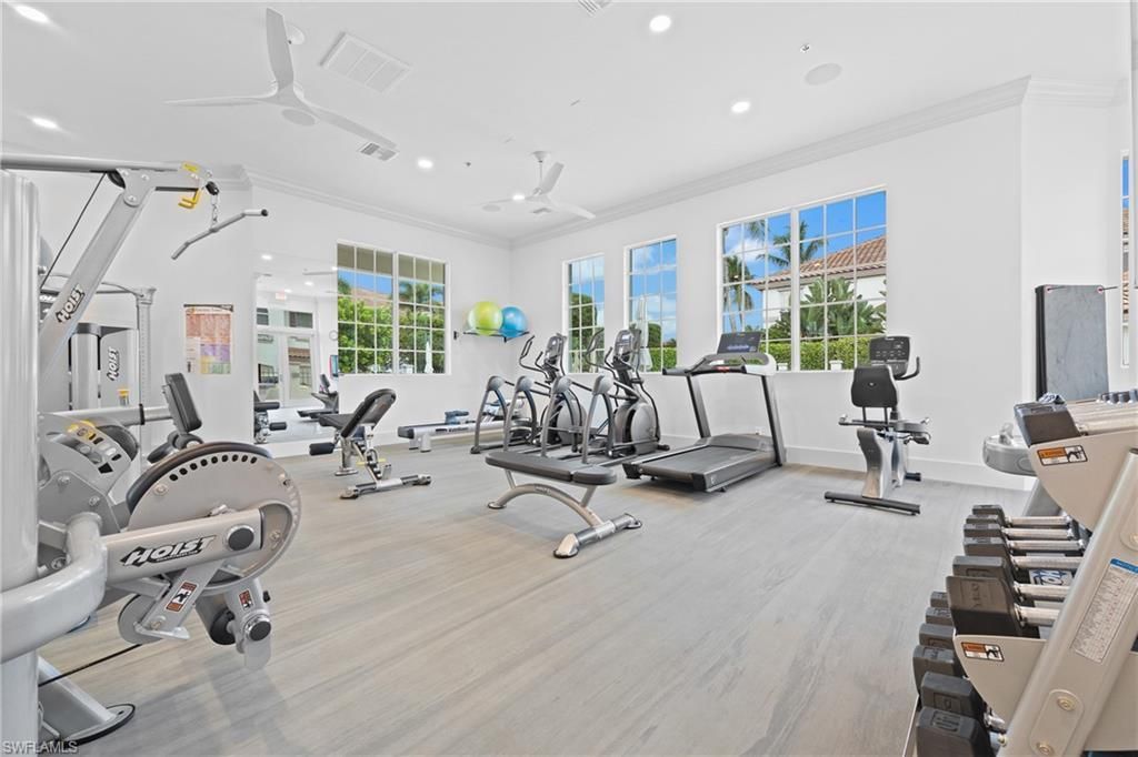 142 Colonade Cir , Unit 701, Naples, FL 34103 Photo