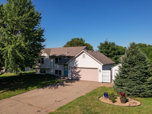 705 Robert Phillip Place, Roberts, WI 54023