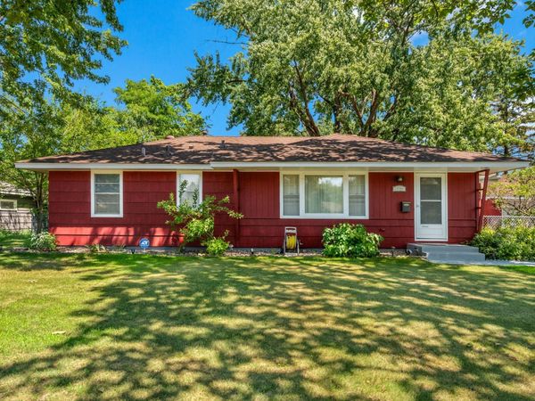 6932 Kentucky Avenue N, Brooklyn Park, MN 55428
