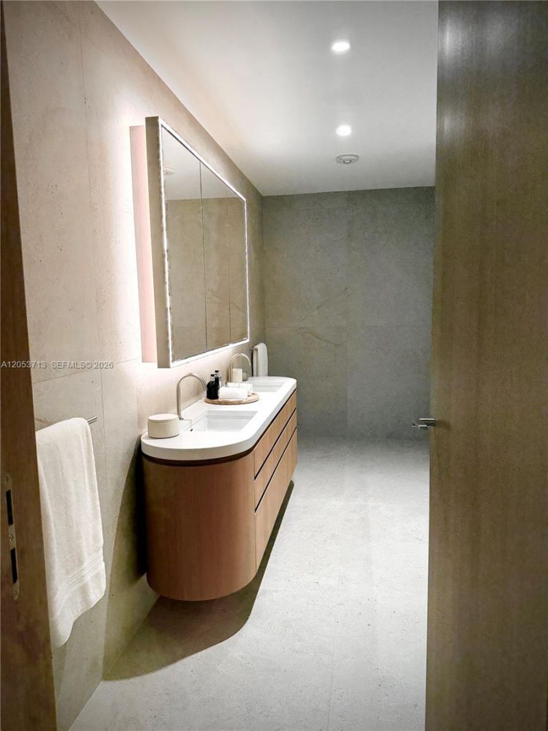 3995 N Miami Avenue , Unit 2103, Miami, FL 33137 Photo