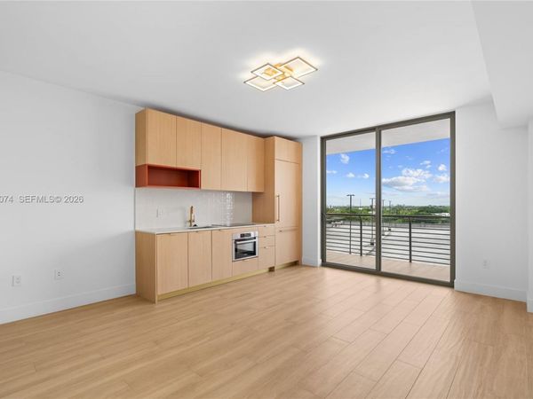 90 NE 32nd St , Unit 722, Miami, FL 33137