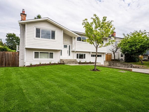 4377 Fieldmont Pl, Saanich, BC V8N 4Z4