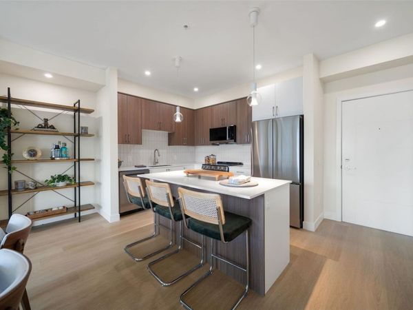 777 Station Ave , Unit #308, Langford, BC V9B 7K5