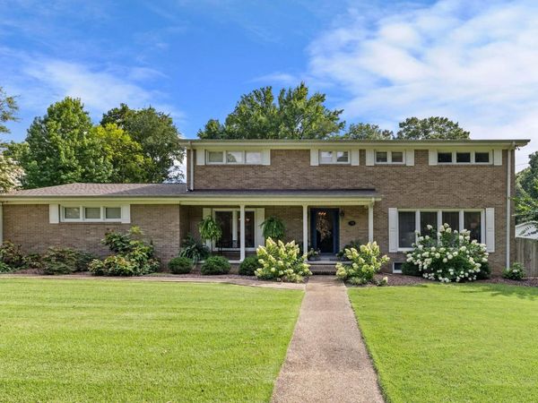106 Smith Ct, Sheffield, AL 35660