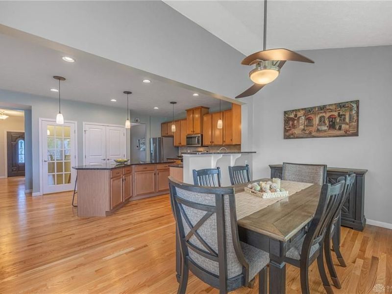 1219 Artesian Lane, Fairborn, OH 45324 Photo 16