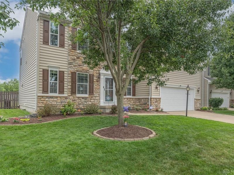 1219 Artesian Lane, Fairborn, OH 45324 Photo 2