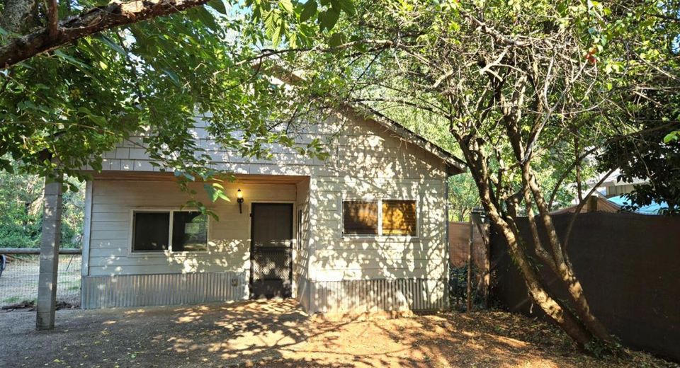 10379 Carey Dr, Grass Valley, CA 95945 Photo