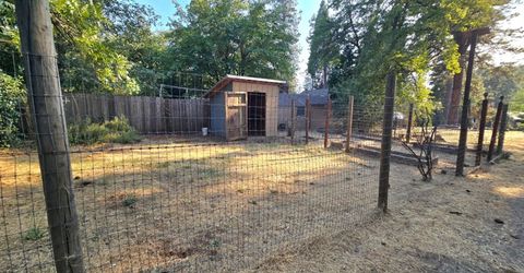 10379 Carey Dr, Grass Valley, CA 95945 Photo