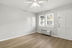 2107 Rondo Street photo 4
