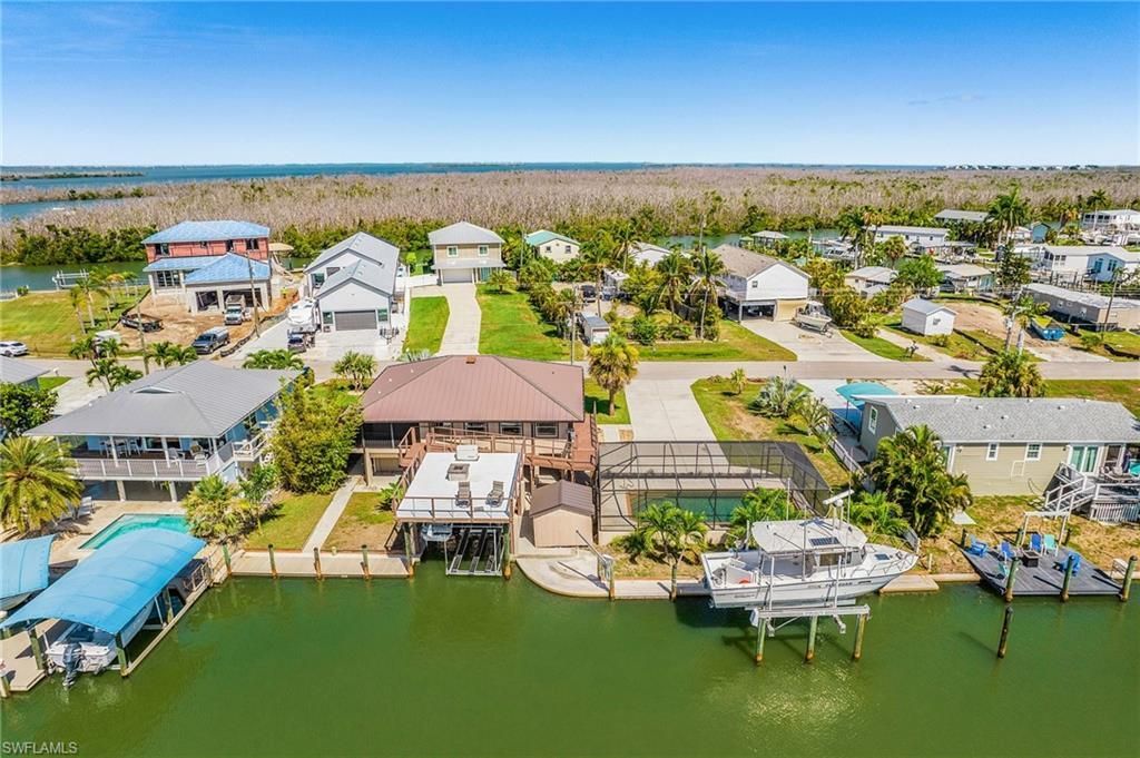 2272 York Rd, Saint James City, FL 33956 Photo