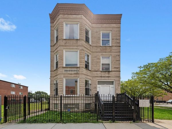 2857 W POLK Street , Chicago, IL 60612