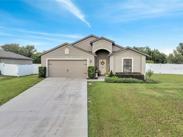 35733 ROSE MOSS AVENUE , LEESBURG, FL 34788