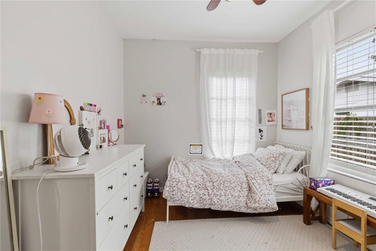 2442 Novus Street, Sarasota, FL 34237 Photo