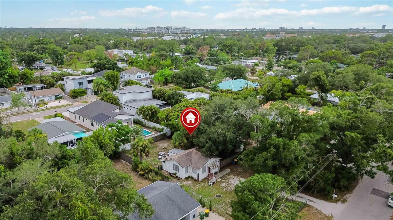 2442 Novus Street, Sarasota, FL 34237 Photo