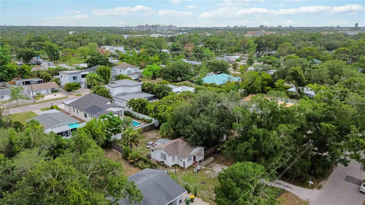 2442 Novus Street, Sarasota, FL 34237 Photo