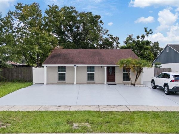 16009 BALLICA DRIVE, TAMPA, FL 33618