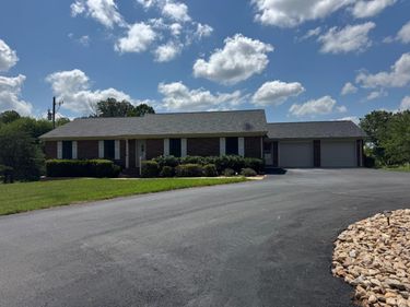 248 Willow Oak Road, Appomattox, VA 24522