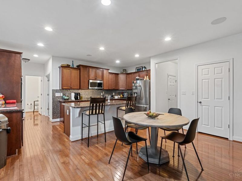 3596 Riverside Drive, Mason, OH 45040 Photo 11
