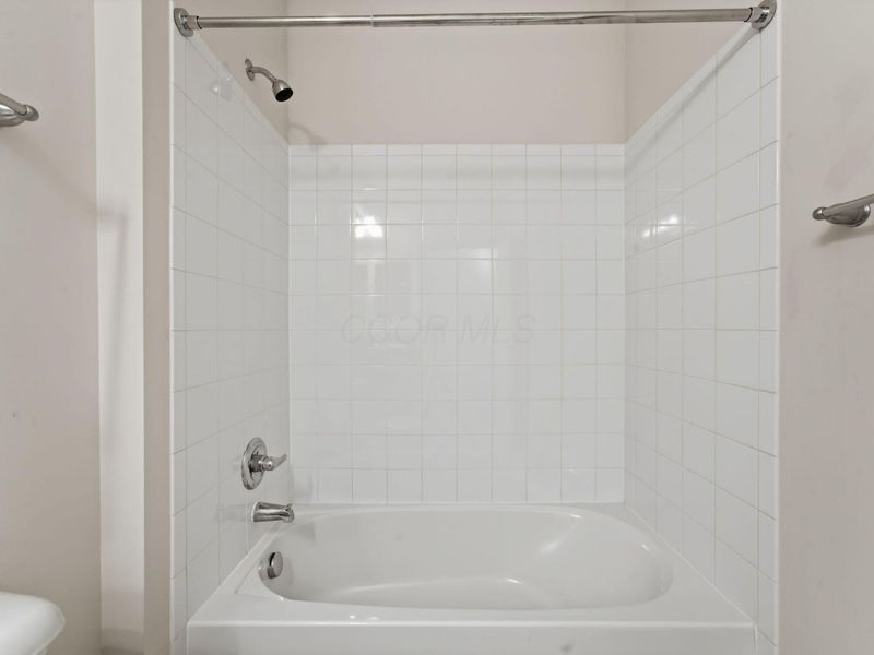 6919 Rothwell Street , Unit 4, New Albany, OH 43054 Photo 16