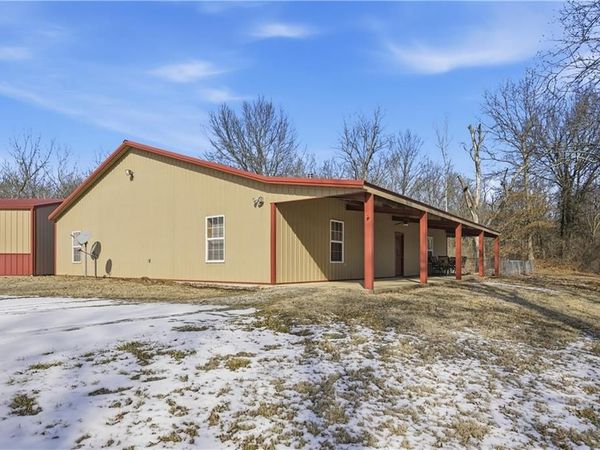 3014 W 4th Street, Pittsburg, KS 66762