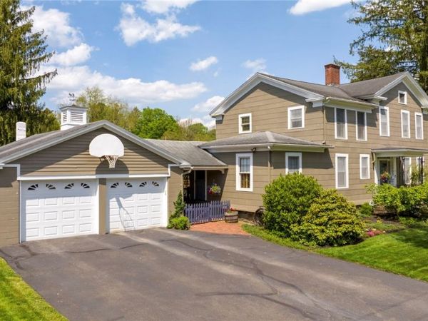72 Pleasant Street , Norwich, NY 13815