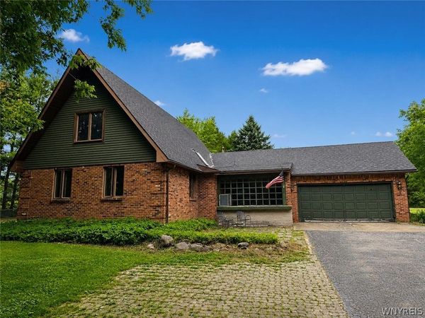 13220 Big Tree Road , East Aurora, NY 14052