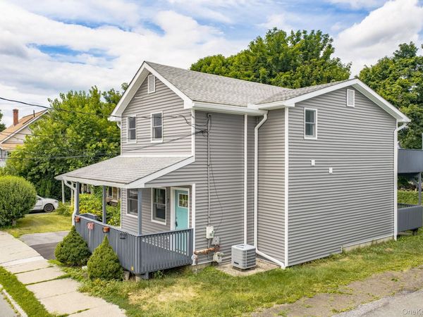 7 Rowan Street , Middletown, NY 10940