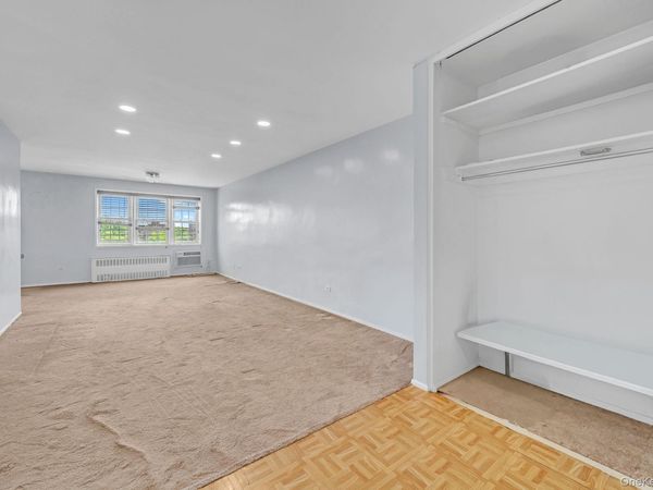 8710 149th Avenue , Unit 5F, Howard Beach, NY 11414