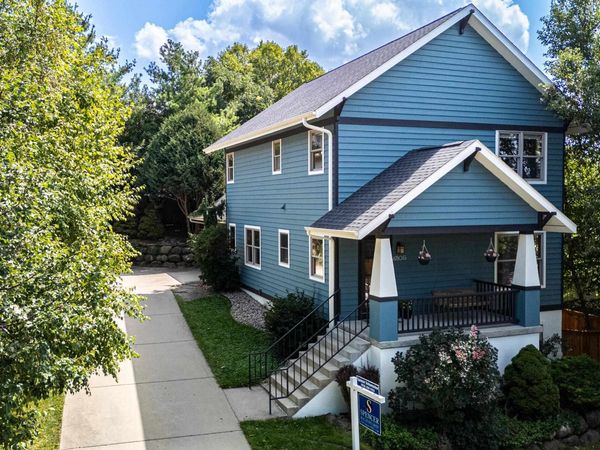 6805 Aldo Leopold Way, Middleton, WI 53562