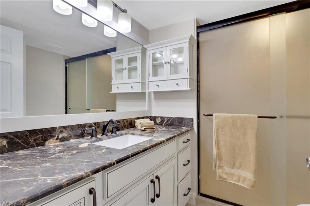 134 Cypress Way E, Unit 305, Naples, FL 34110 Photo
