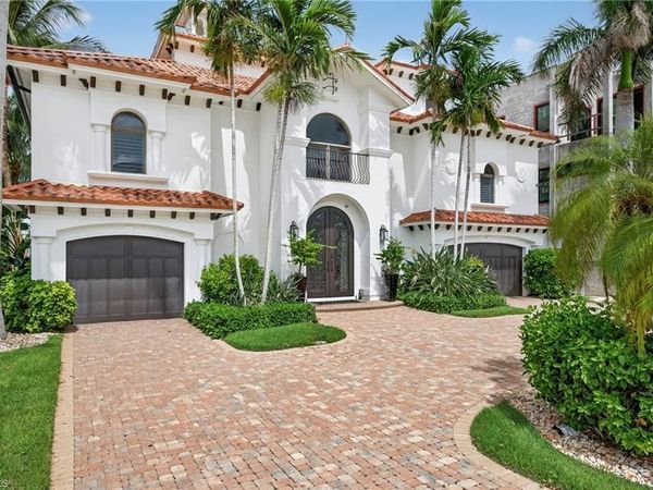 403 Seabee AVE , NAPLES, FL 34108